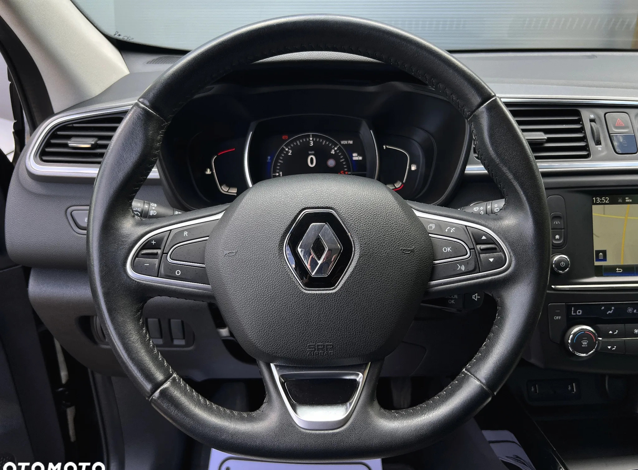 Renault Kadjar cena 59900 przebieg: 140000, rok produkcji 2017 z Gdańsk małe 667